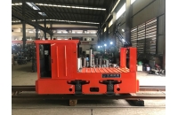 礦用CJY3噸架線式電機(jī)車可以拉多少個(gè)礦斗？
