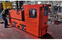 湘潭5噸礦用電機(jī)車用的什么牽引電機(jī)？